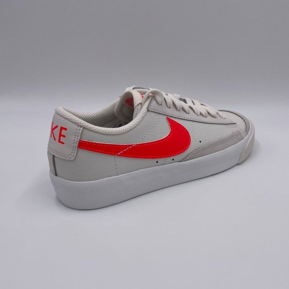Nike Blazer Low ' 77 White / Crimson Womens Shoes - Picture 8 of 8